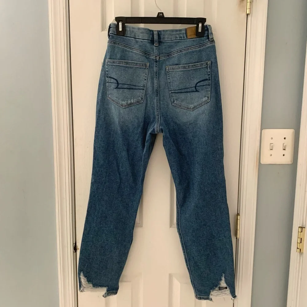 American Eagle Mom Jeans - Picture 2 of 3